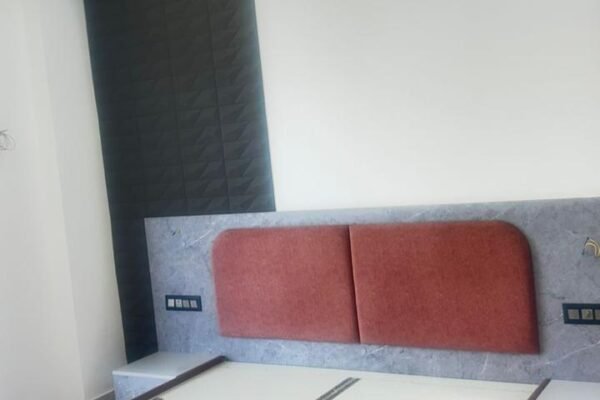 3 Bhk in Sector 33